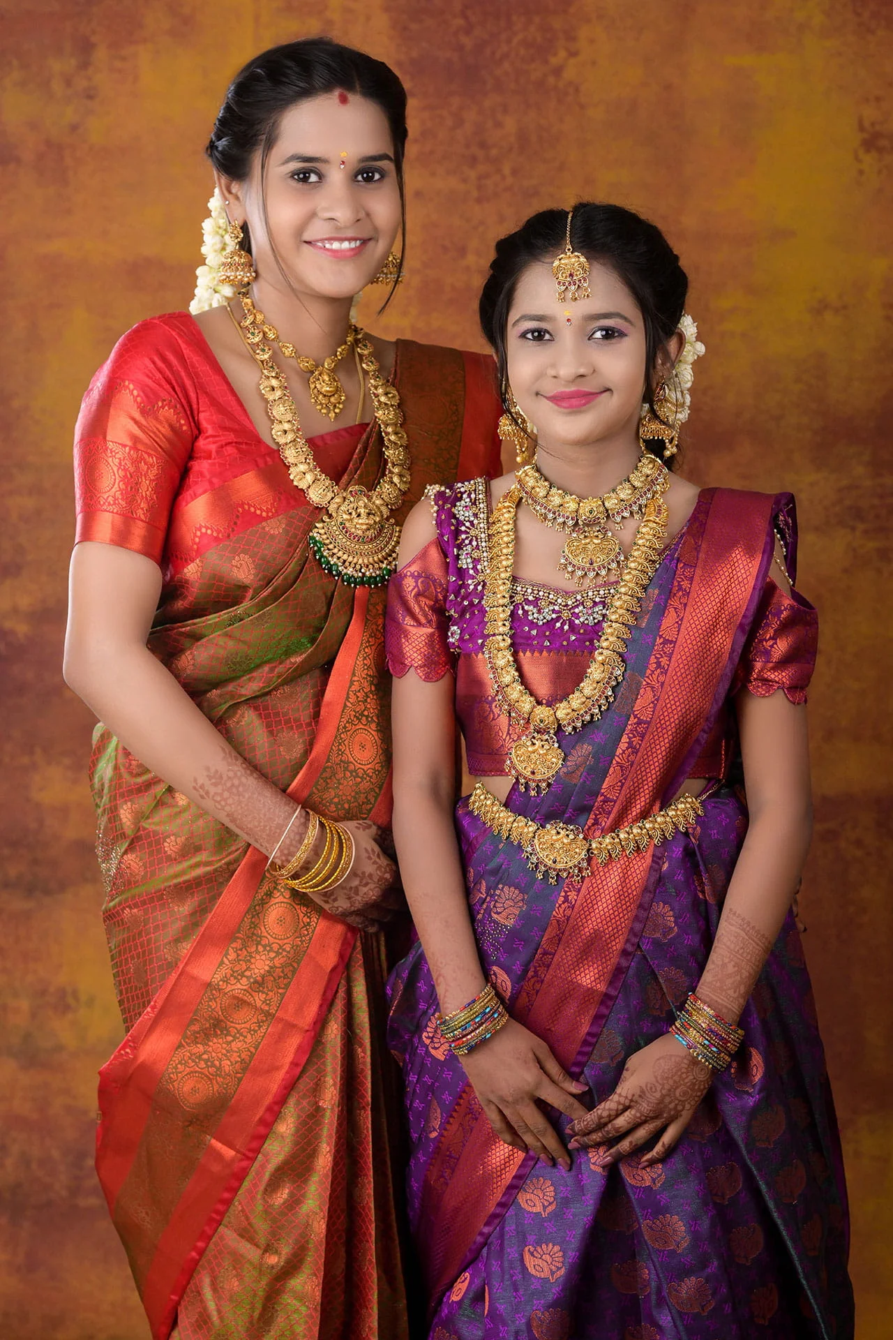 portrait of daughters in saree