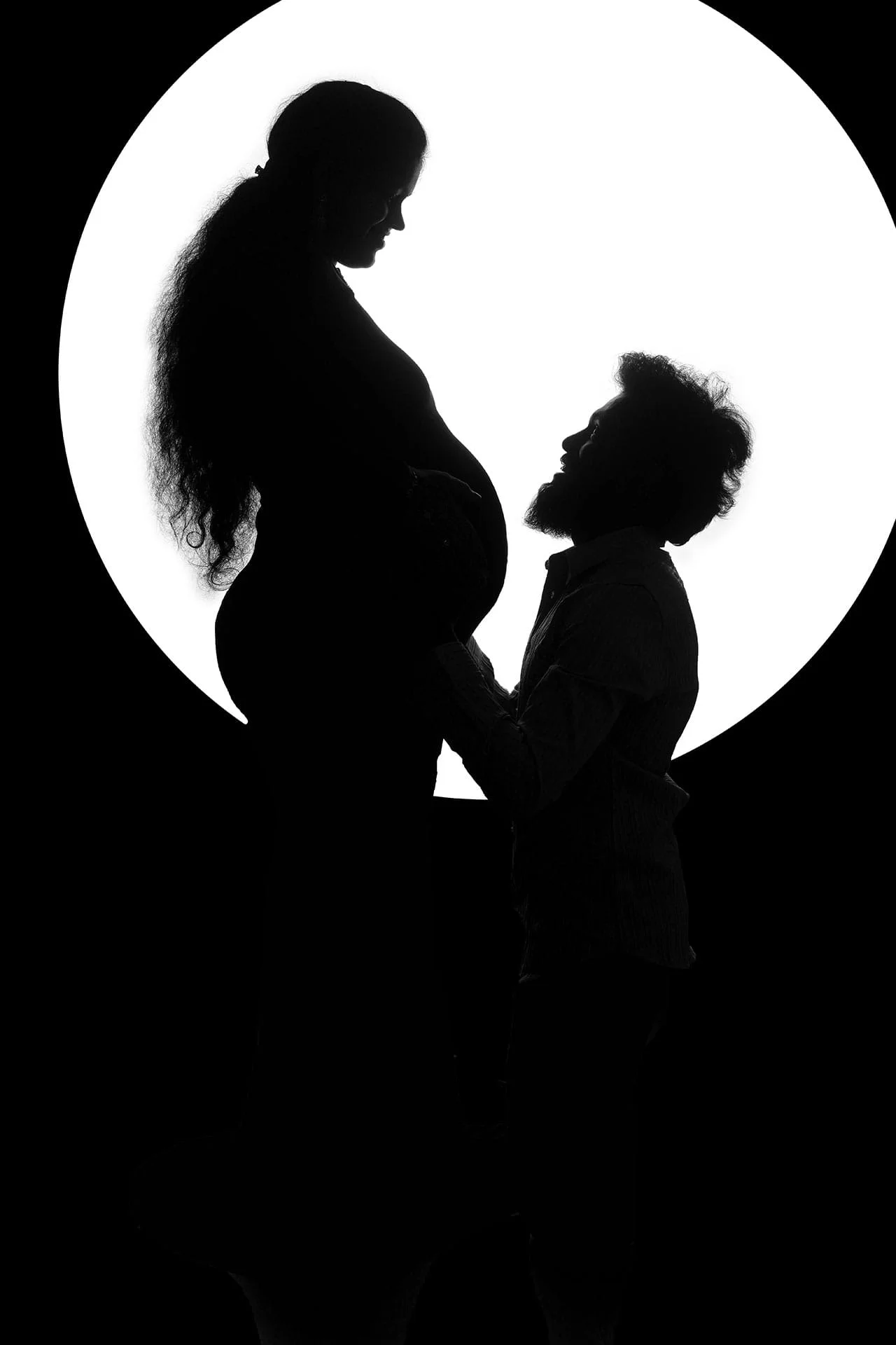 black and white maternity shot