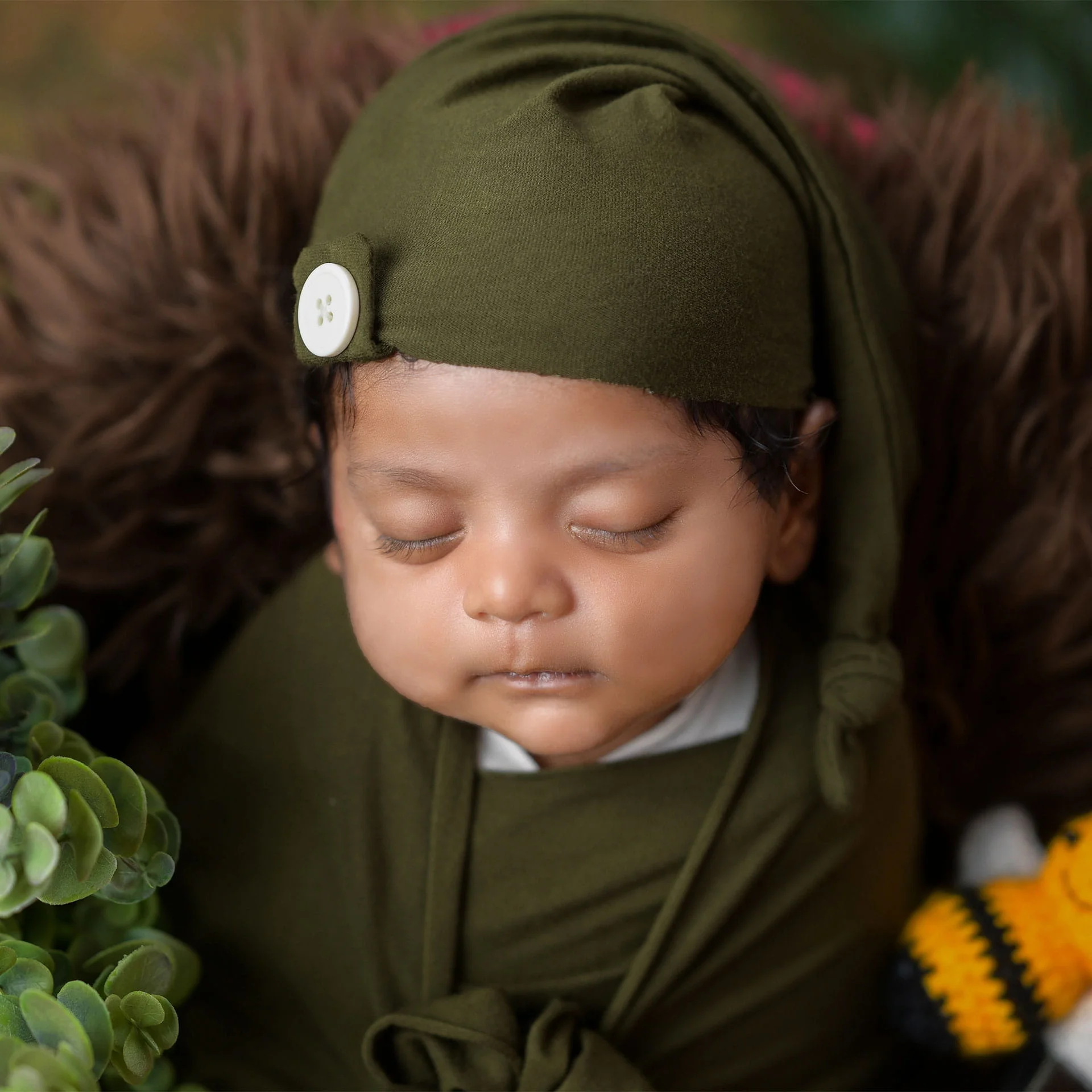 classic newborn portrait