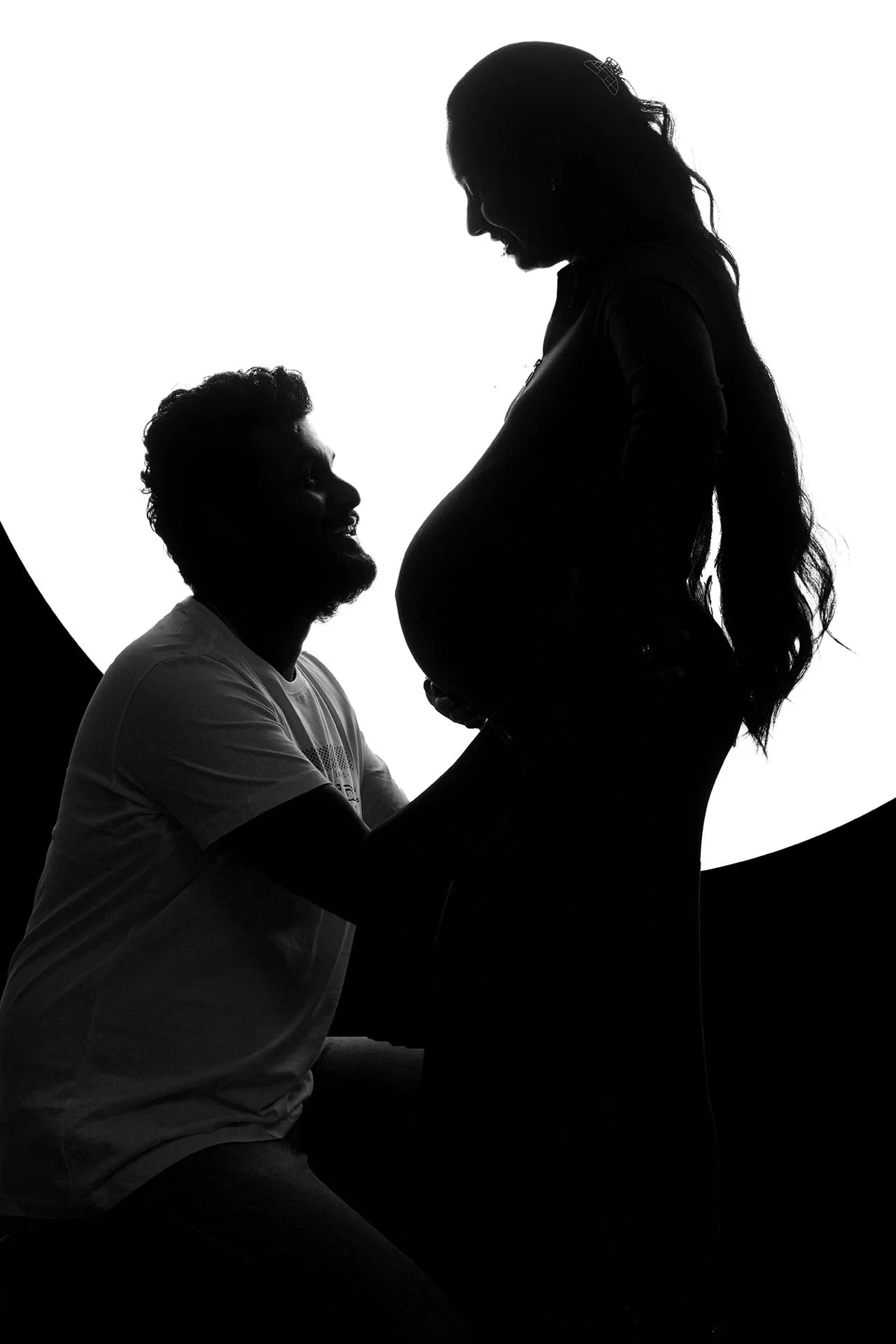 maternity silhouette shot