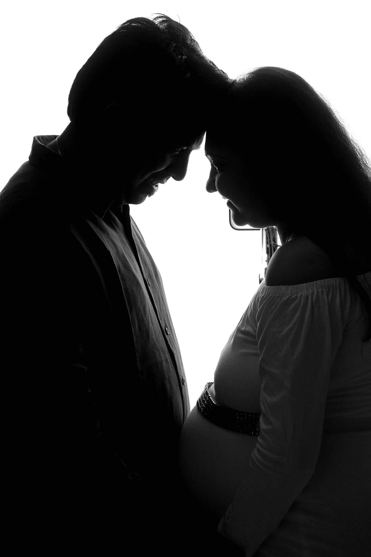 closeup maternity silhouette shot