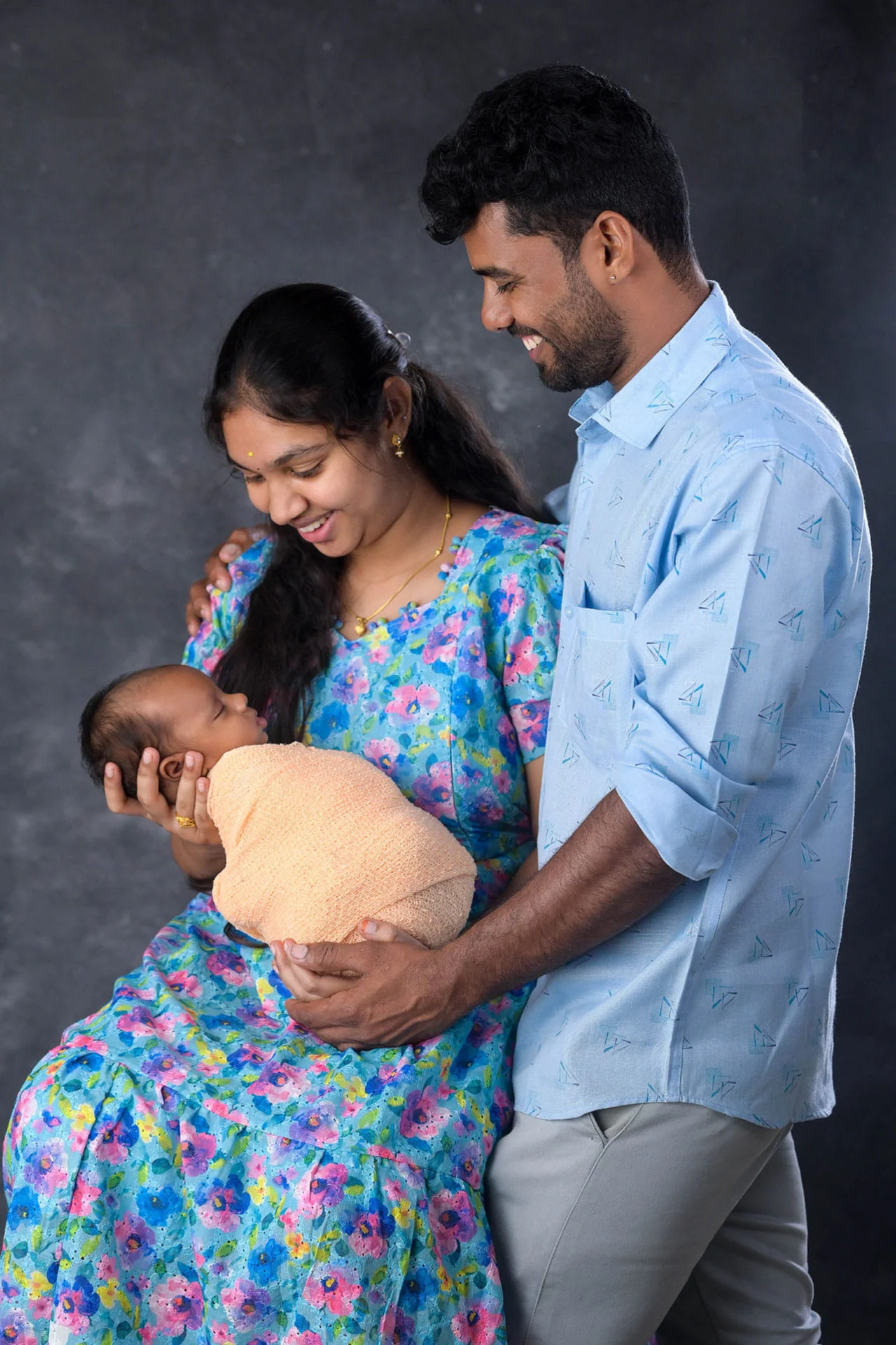 blue themed family photoshoot